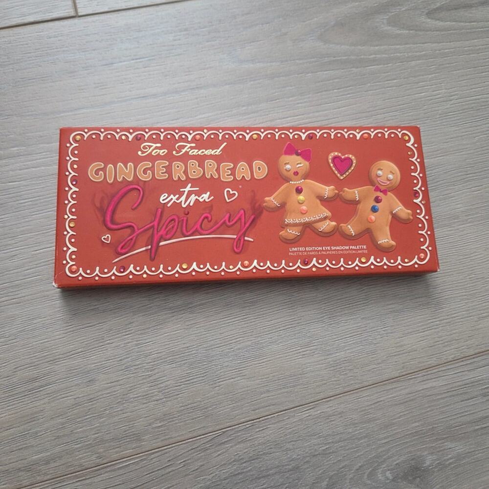 Too faced gingerbread extra spicy eyeshadow palette makeup